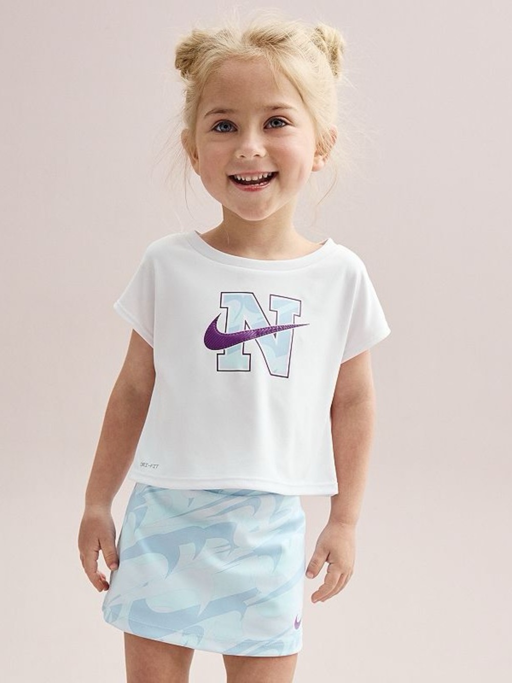 NWOT Toddler Girls Nike Graphic Tee and Skort Set